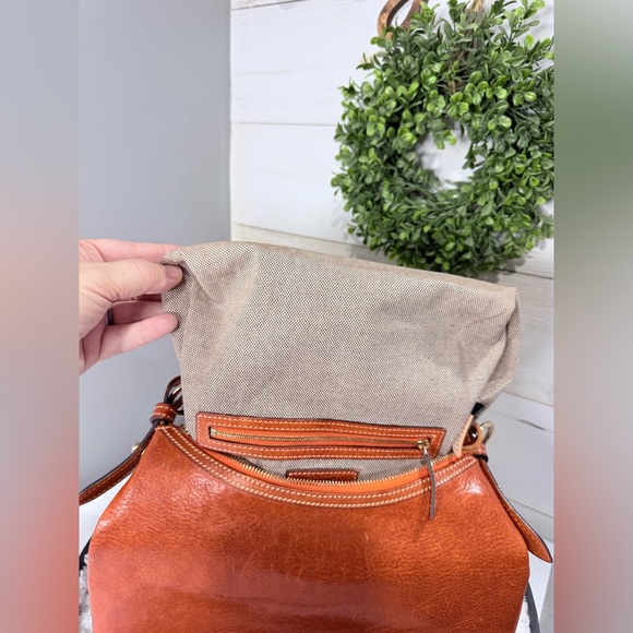 Dooney & Bourke Florentine Leather Lucy Hobo – Bruschetta - Picture 17 of 17